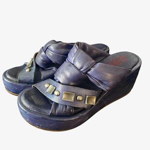 AS98‎ Y2K CHUNKY PURPLE PLATFORM SANDALS SIZE 36